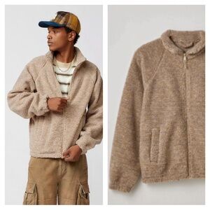 BDG Raglan Sherpa Fleece Full Zip Jacket in Ecru URBAN OUTFITTERS M MEDIUM